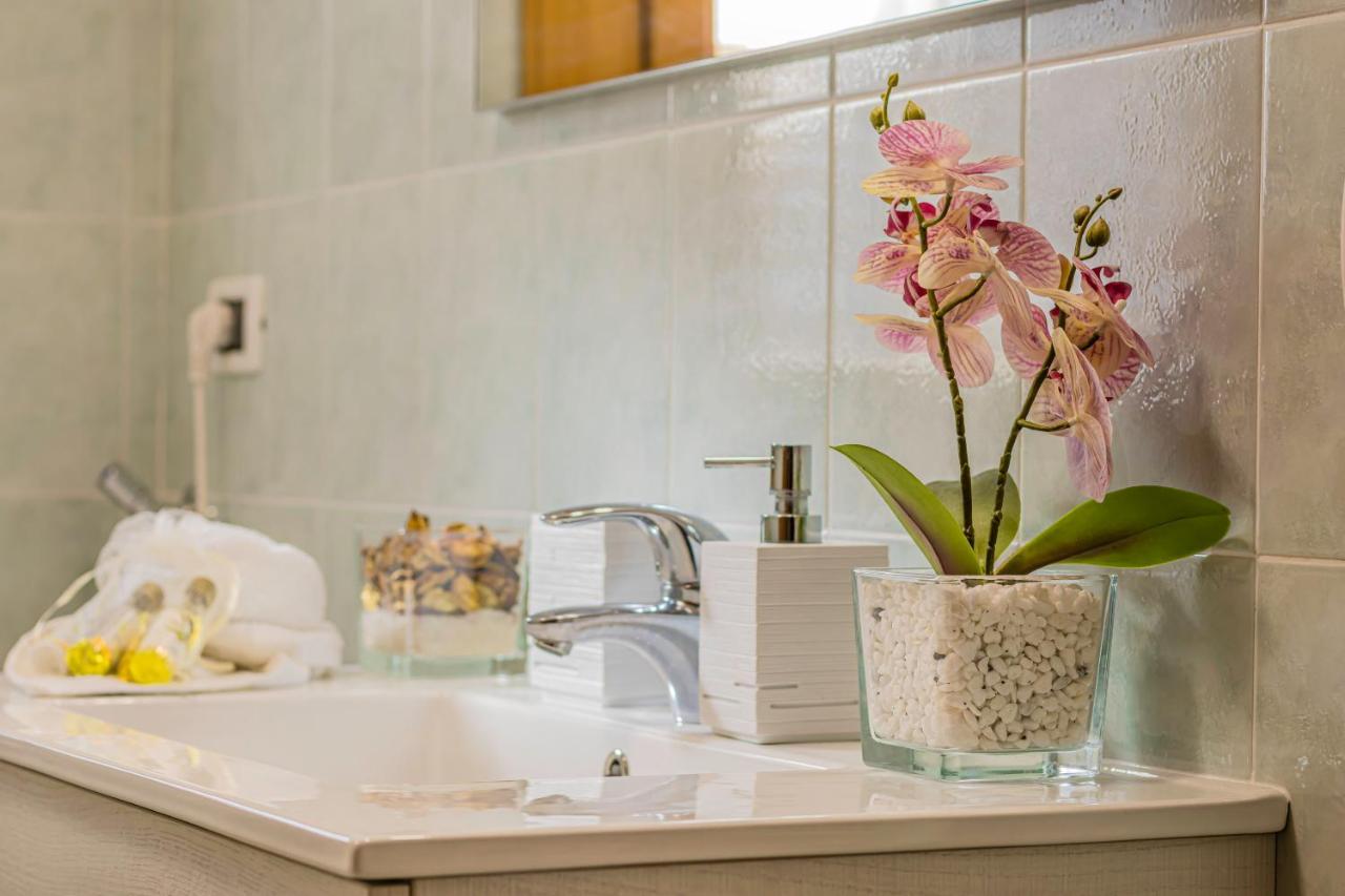 Wanderlust Apt In Villa Con Piscina - 45 Min Venezia - Zona Unesco Сан-Пьетро-ди-Фелетто Экстерьер фото
