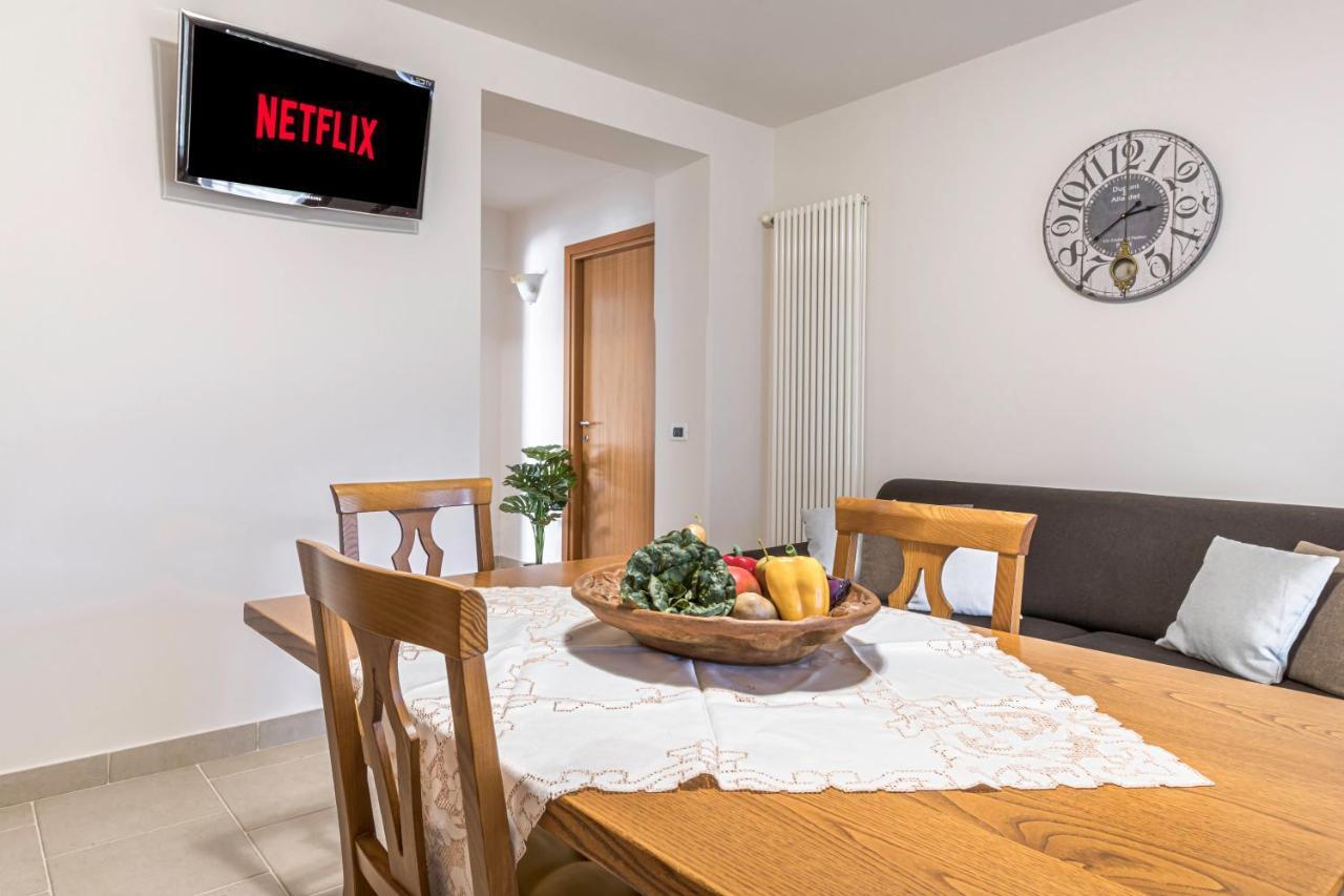 Wanderlust Apt In Villa Con Piscina - 45 Min Venezia - Zona Unesco Сан-Пьетро-ди-Фелетто Экстерьер фото